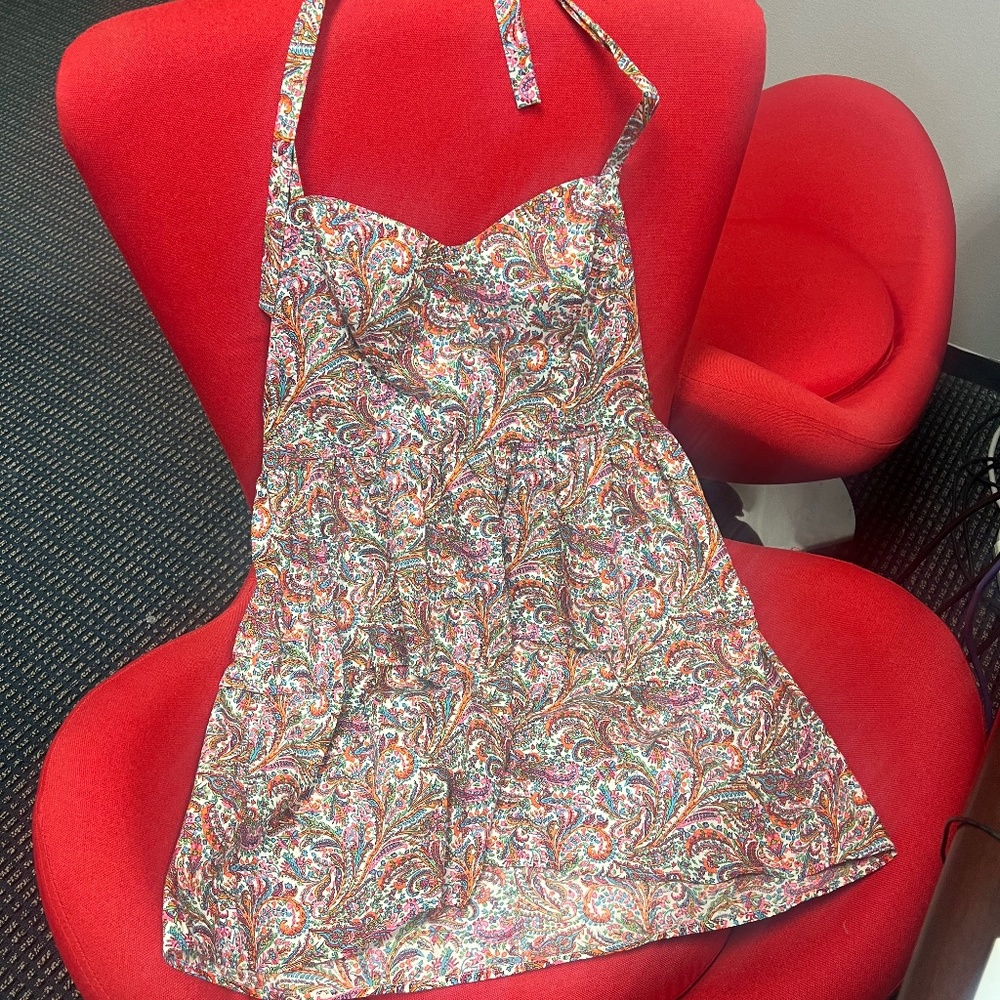 COPY - Victoria Secret Mod Internnational Paisley tiered sweet heart neck halte…